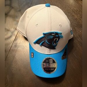 New Era Carolina PANTHERS stretch snap hat